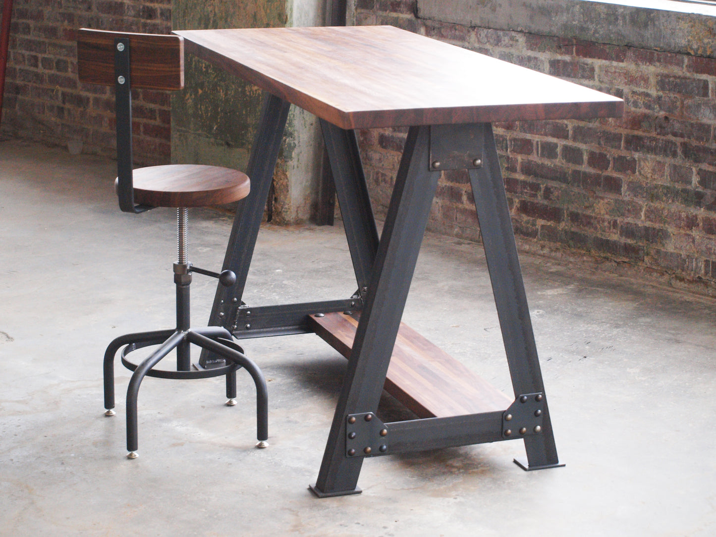 Industrial A frame Standing hieght Workstation Desk